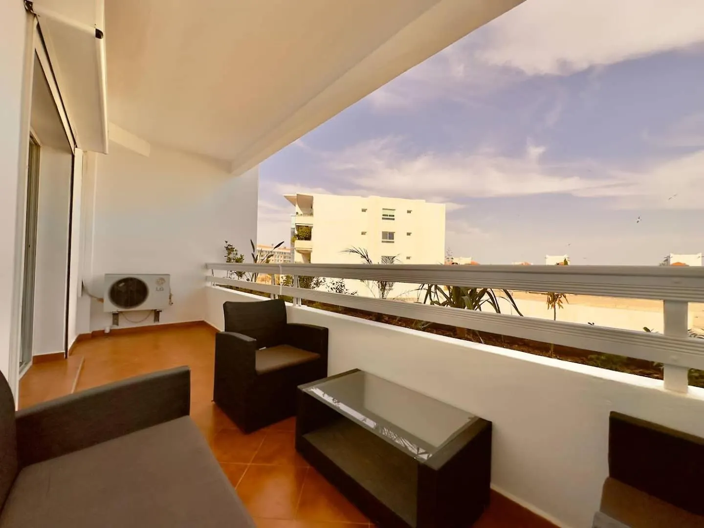 Marina Peakview 2Bds Apartment, 2Minbeach Agadir Apartment